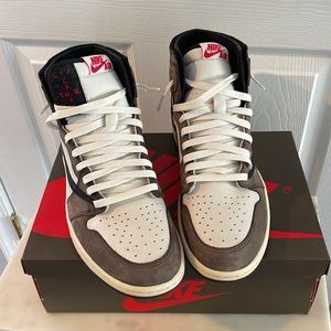 Air Jordan 1 Travis Scott OG High “Mocha”. ‼️ [Option B]‼️